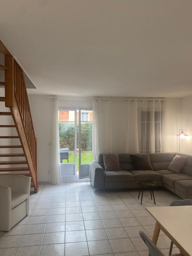 Guest House Next To Disneyland And Paris Bmyguest 마그니 레 홍그레 외부 사진