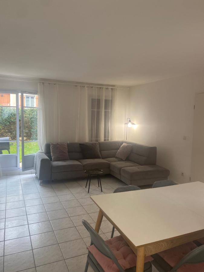 Guest House Next To Disneyland And Paris Bmyguest 마그니 레 홍그레 외부 사진